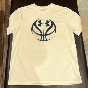 White Under Armour shirt Large